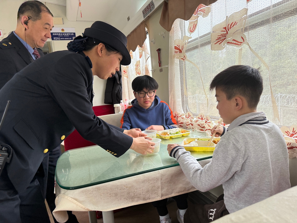 今天春运5   微信图片_20250127120725.jpg
