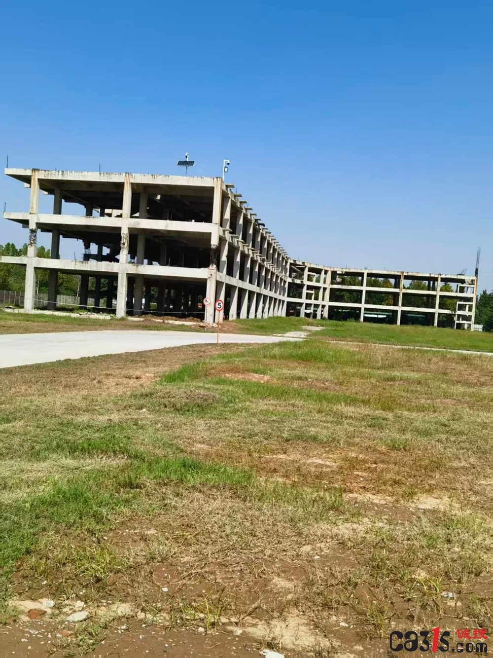 7000万项目未开业即遭拆 河南金地集团物流园项目的多重争议(图2) djEvZjRjLXF1dHNyY3k3NmNJcV9Jb3NmdFo4b0xjOE54UTg5UXB2MVkyT1NfUmk0VGNyQzNMVTUyNmJwV0xFdVh6RDJZTzJacGVfUmhrdXVETDRXNVRGaWxfNl9ya2oxaXk1bVZqR01XNzhoSjQ9.jpg