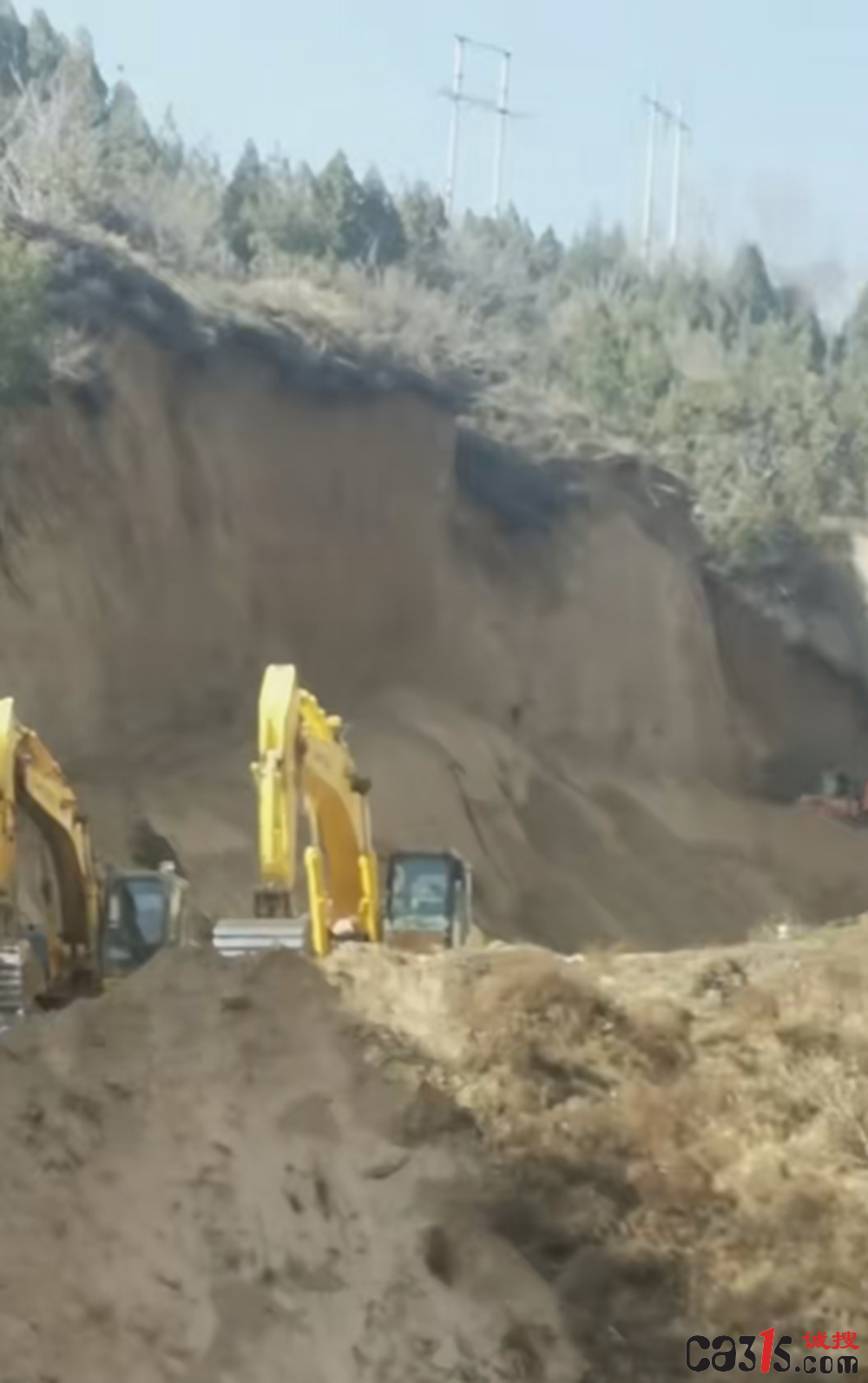 山西方山县大武镇非法取土乱象与吕梁大道项目停工困局调查(图2) 74d72f87aff94780bbbfa7cc11a04644.png