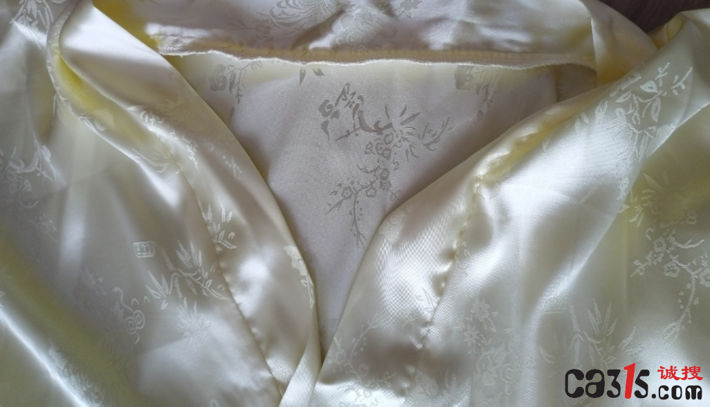 买到三无cos裙还被平台强制二选一?消费者维权遭淘宝"逼退"(图1) QQ20260303-220413.png